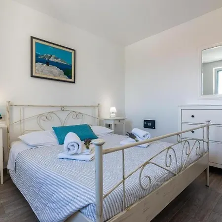 Πανσιόν Garden 3*