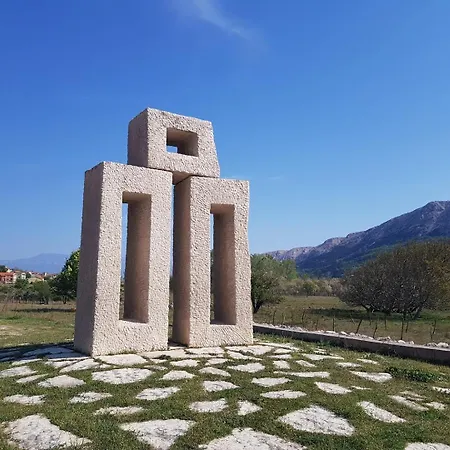 Πανσιόν Garden 3*