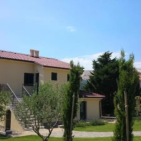 Πανσιόν Garden 3*