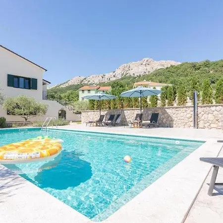 Garden Πανσιόν 3*
